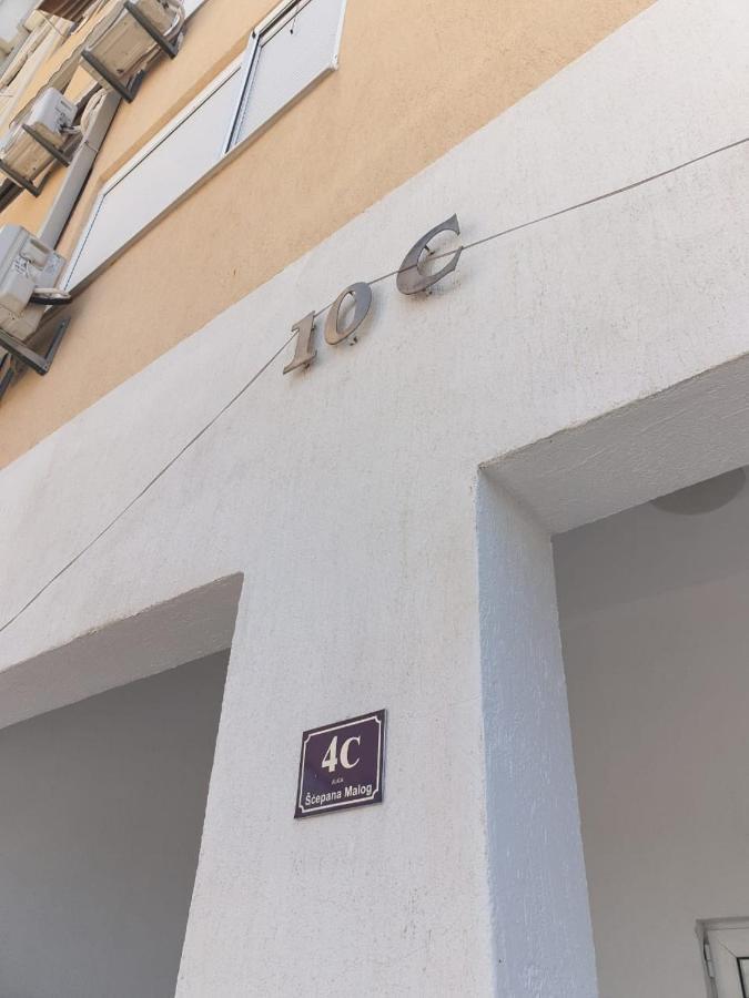 Montenegrin Beauty Star Apartment Bar Exterior photo